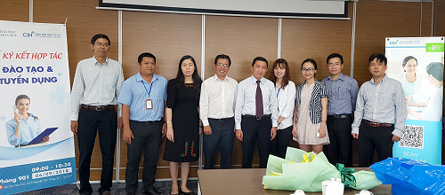 Đại học Hoa Sen và Bệnh viện Quốc tế City trong buổi ký kết hợp tác đào tạo tuyển dụng ngành Thư ký Y khoa