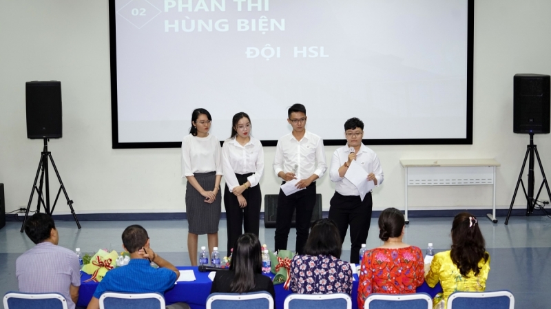 Đội HSL và SVENGERS HSU xuất sắc giành tấm vé vào chung kết Hoa Sen Young Logistics Talents 2021