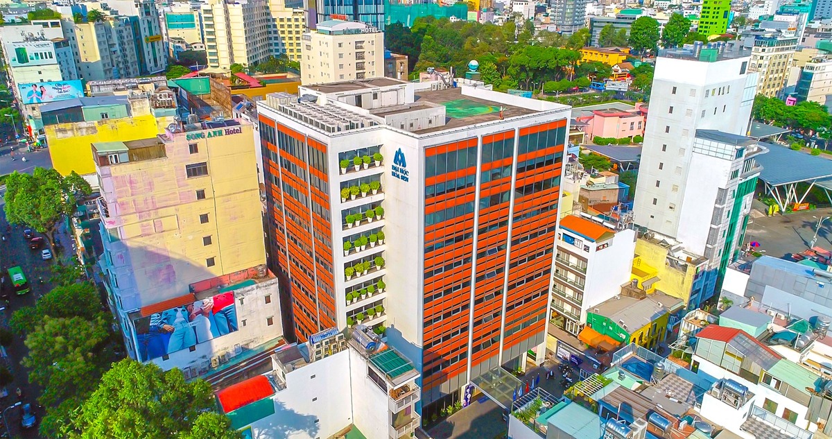 Đại học Hoa Sen tự hào là một trong những trường đào tạo ngành quản trị kinh doanh chất lượng