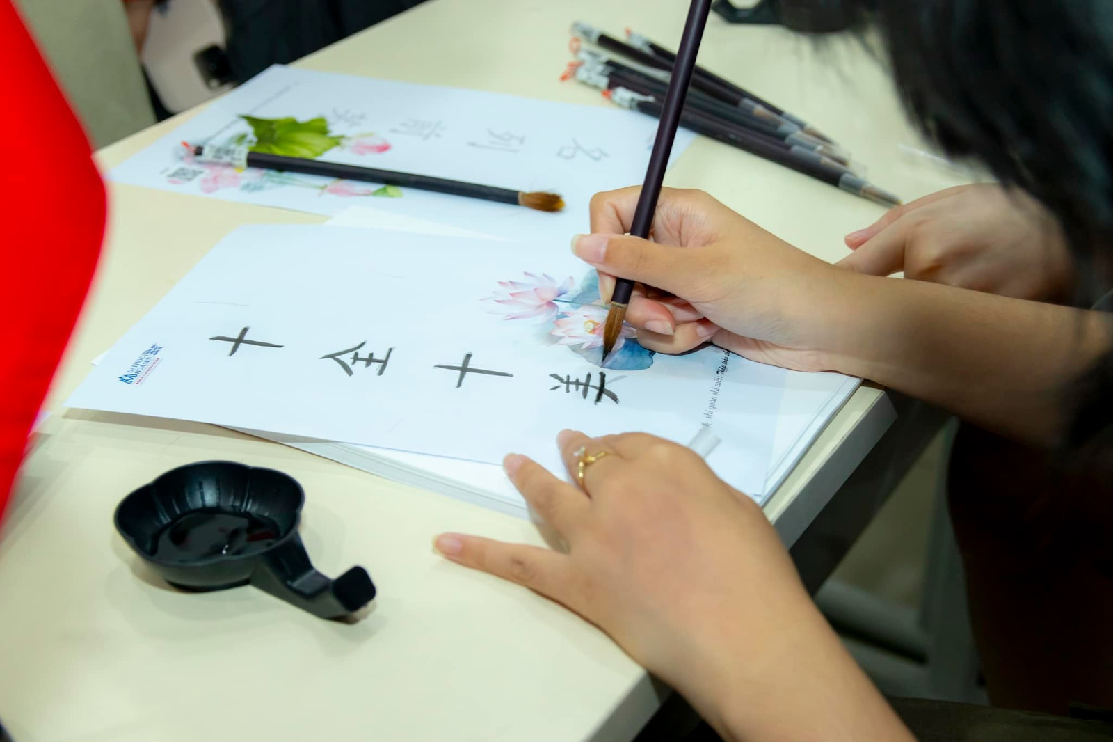 Tự luyện viết chữ tiếng Trung khó hơn bạn nghĩ