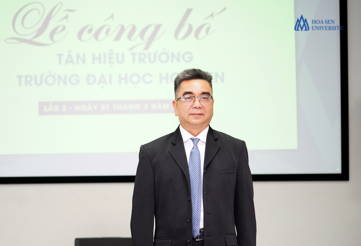 Tân Hiệu trưởng HSU là PGS.TS Nguyễn Ngọc Điện - Viện sĩ Viện Hàn lâm Khoa học Hải ngoại Pháp