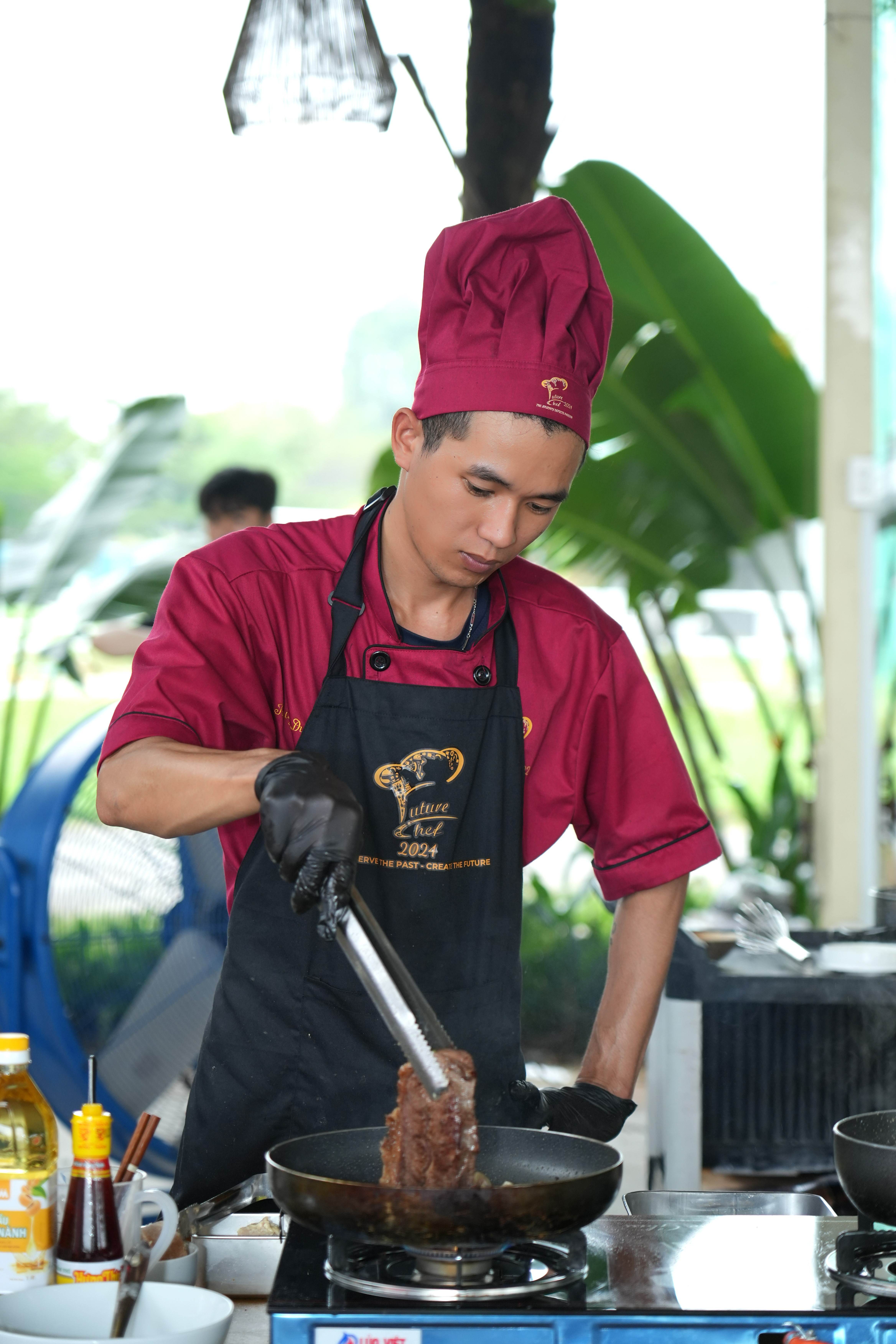 Các đầu bếp trẻ tại The Future Chef Contest 2024